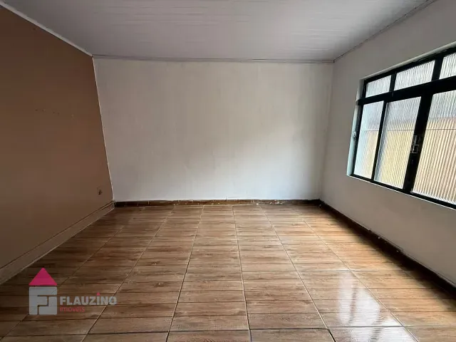 Casa com 150m² 2 quartos e 2 banheiros, para alugar, no bairro Jardim Brasília em São Paulo