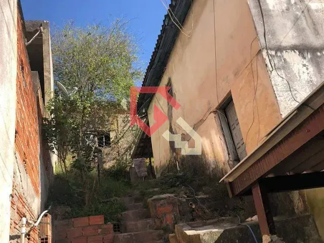 Casa 2 quartos e 1 banheiro, à venda, no bairro Jardim Rosina em Mauá