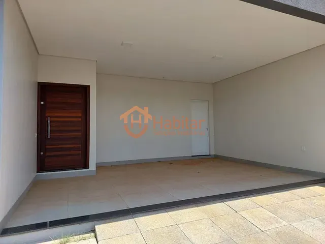 Casa com 288m² 3 quartos e 3 banheiros, à venda, no bairro Santa Clara em Sorriso
