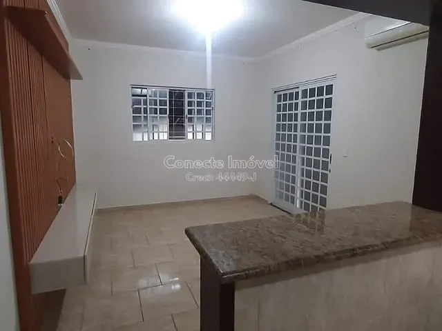 Casa com 125m² 2 quartos e 2 banheiros, à venda, no bairro Jardim Europa em Jaguariúna