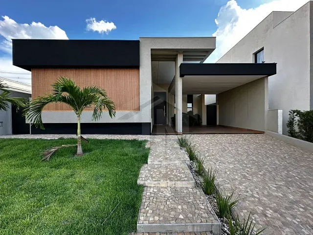 Casa 3 quartos e 5 banheiros, à venda, no bairro Vila do Golf em Ribeirão Preto