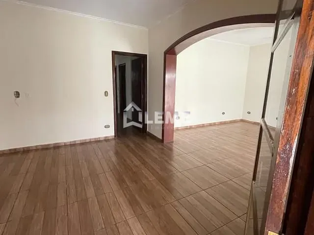 Casa com 360m² 4 quartos e 2 banheiros, à venda, no bairro Jardim Alvorada em Mococa