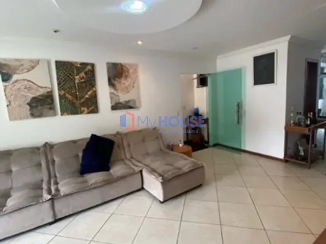 Casa com 249m² 4 quartos e 3 banheiros, à venda, no bairro Hernani Sá em Ilhéus