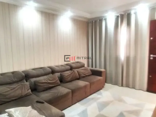 Casa com 156m² 3 quartos e 2 banheiros, à venda, no bairro Coliseu em Londrina