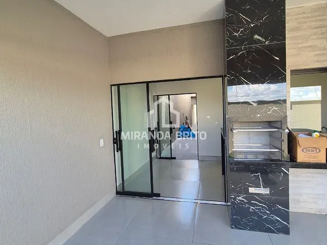 Casa 3 quartos e 2 banheiros, à venda, no bairro Parque Veiga Jardim em Aparecida de Goiânia