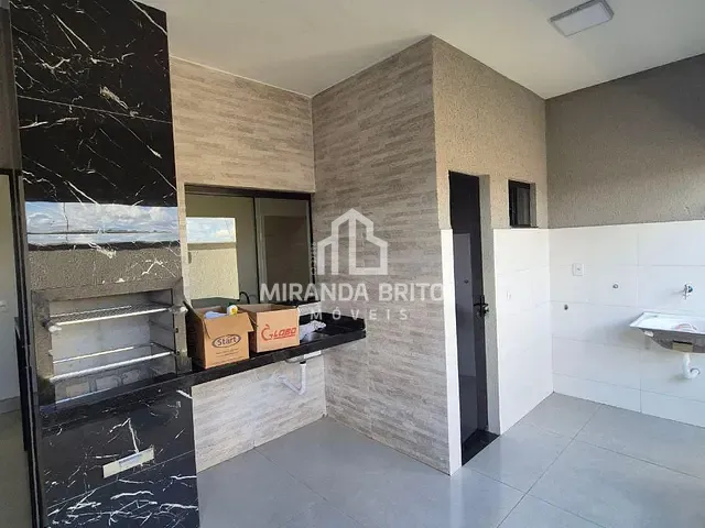 Casa 3 quartos e 2 banheiros, à venda, no bairro Parque Veiga Jardim em Aparecida de Goiânia