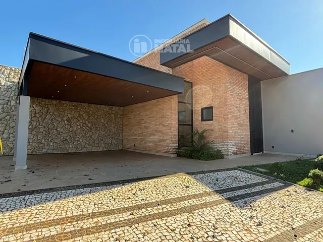 Casa com 516m² 4 quartos e 5 banheiros, à venda, no bairro Recanto do Salto em Londrina