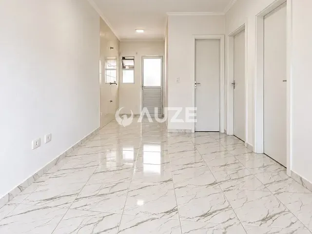 Casa com 42m² 2 quartos e 1 banheiro, à venda, no bairro Estados em Fazenda Rio Grande