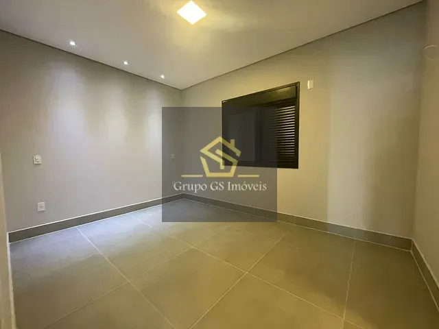 Casa com 308m² 3 quartos e 4 banheiros, à venda, no bairro Jardim Pinheiros em Valinhos