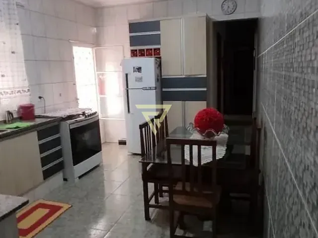 Casa com 125m² 2 quartos e 2 banheiros, à venda, no bairro Parque Ribeirão Preto em Ribeirão Preto