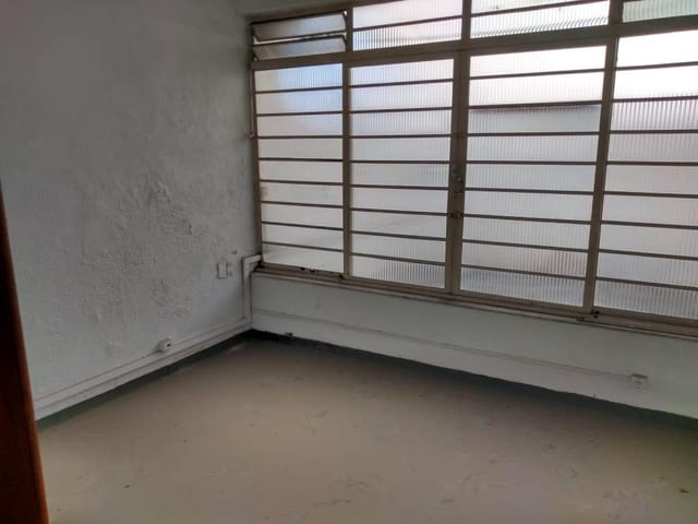 Foto do Casa - Casa com 4 dormitórios para alugar por R$ 1.800,00/mês - Centro - Taubaté/SP | Venter imoveis