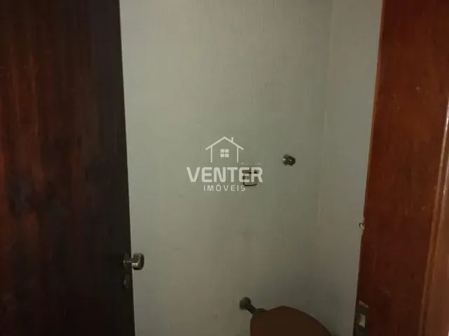 Casa com 180m² 4 quartos e 2 banheiros, para alugar, no bairro Centro em Taubaté