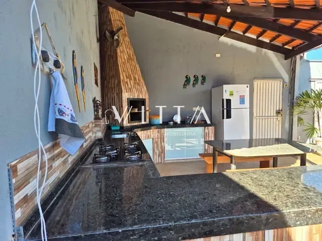Casa 4 quartos e 2 banheiros, à venda ou para alugar, no bairro Plano Diretor Sul em Palmas