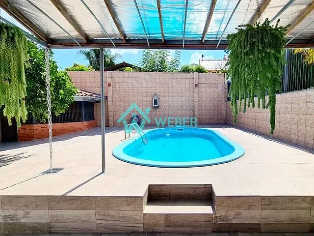 Casa 3 quartos e 4 banheiros, à venda, no bairro Jardim Mauá em Novo Hamburgo