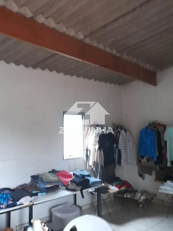 Casa, 2 quartos, 200 m² - Foto 2