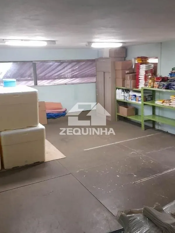Casa, 2 quartos, 200 m² - Foto 5