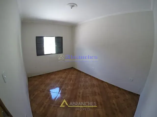 Casa 1 quarto e 1 banheiro, à venda ou para alugar, no bairro Jardim São Vicente em São Paulo