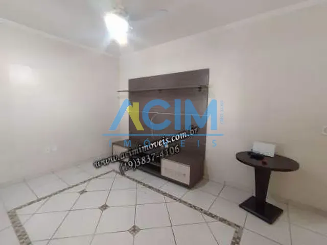 Casa com 250m² 3 quartos e 3 banheiros, à venda, no bairro Centro em Pedreira