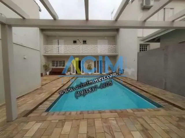 Casa com 250m² 3 quartos e 3 banheiros, à venda, no bairro Centro em Pedreira