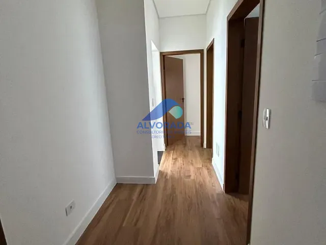 Casa com 275m² 3 quartos e 1 banheiro, à venda, no bairro Lotamento Floresta em São José dos Campos
