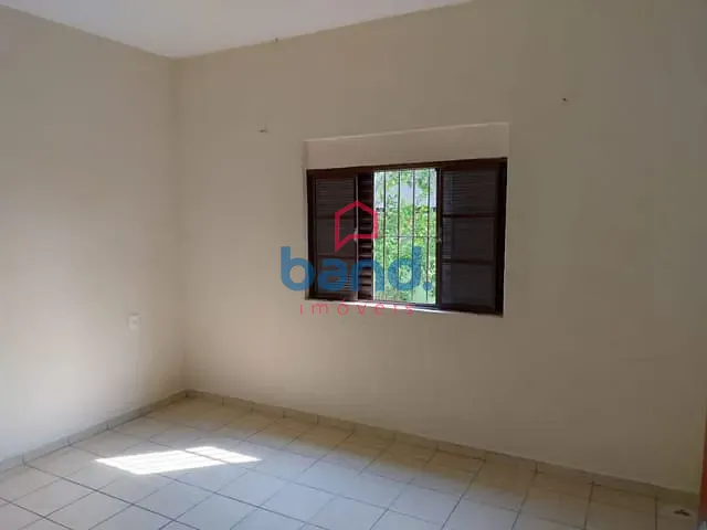 Casa com 100m² 3 quartos e 1 banheiro, à venda, no bairro Centro em Porto Feliz