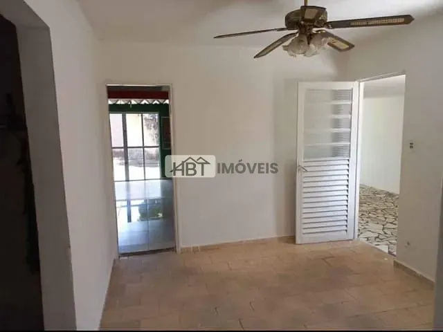 Casa com 200m² 3 quartos e 2 banheiros, à venda, no bairro Jardim Redentor em Bauru