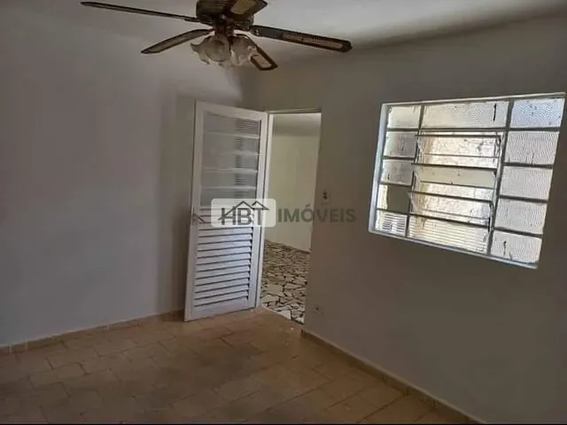 Casa com 200m² 3 quartos e 2 banheiros, à venda, no bairro Jardim Redentor em Bauru