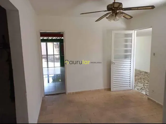 Casa com 200m² 3 quartos e 2 banheiros, à venda, no bairro Jardim Redentor em Bauru