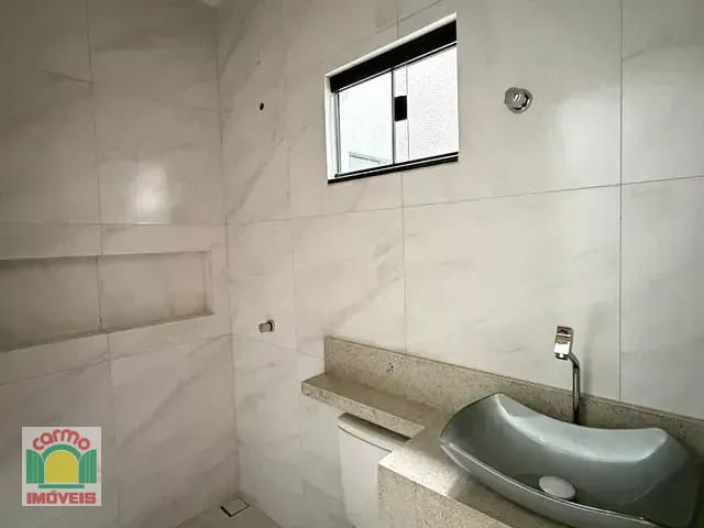 Casa com 100m² 3 quartos e 2 banheiros, à venda, no bairro Residencial Vida Nova em Anápolis