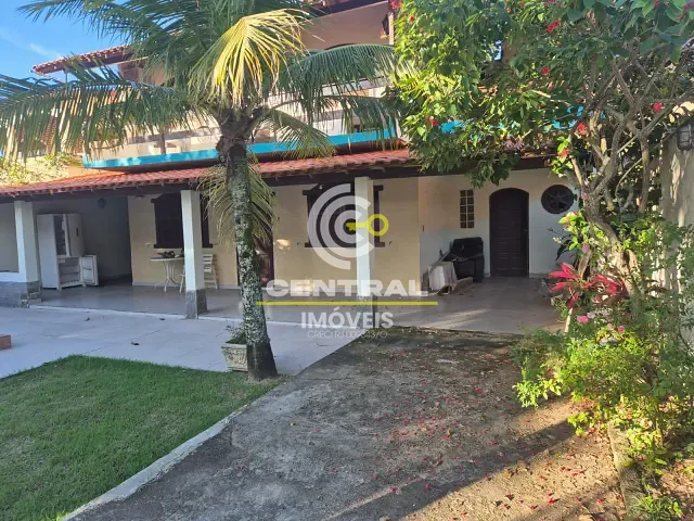 Casa 5 quartos e 3 banheiros, à venda, no bairro Ponta Negra (Ponta Negra) em Maricá