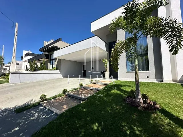 Casa com 300m² 3 quartos e 4 banheiros, à venda, no bairro Jardim Recanto das Águas em Nova Odessa
