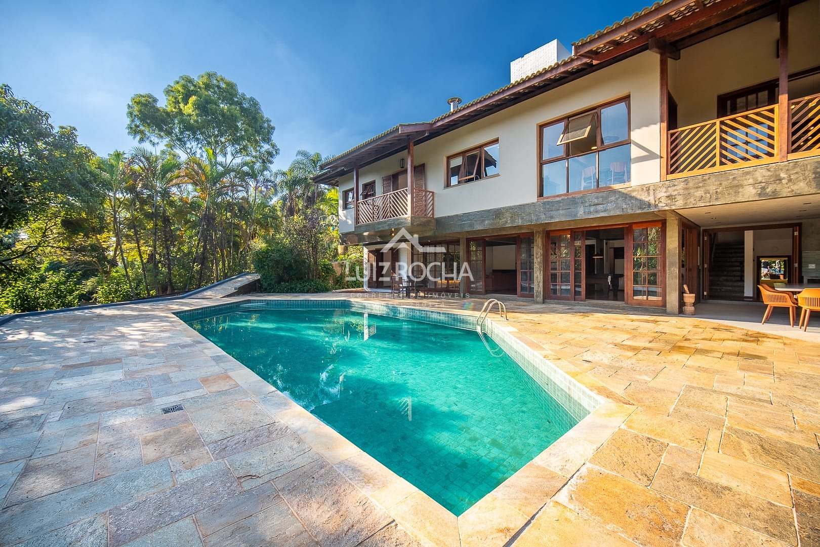 Casa, 5 quartos, 677 m² - Foto 1