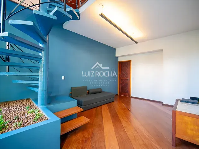 Casa com 2062m² 5 quartos e 9 banheiros, à venda, no bairro Bosque do Vianna em Cotia