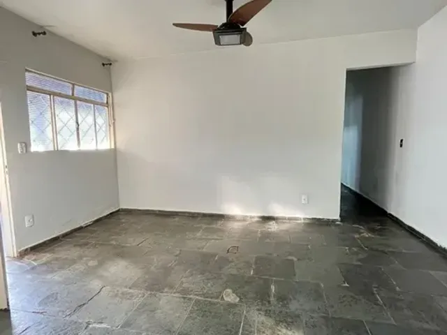 Casa 2 quartos e 1 banheiro, à venda, no bairro Residencial Cidade Jardim em São José do Rio Preto