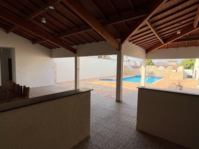 Casa com 720m² 3 quartos e 3 banheiros, à venda, no bairro Colina Verde em Tatuí
