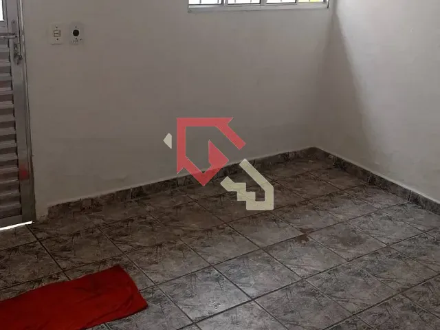 Casa 2 quartos e 2 banheiros, para alugar, no bairro Jardim Aeródromo Internacional em Suzano