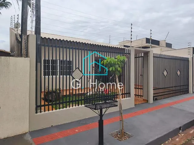 Casa com 250m², à venda, no bairro Indusville em Londrina