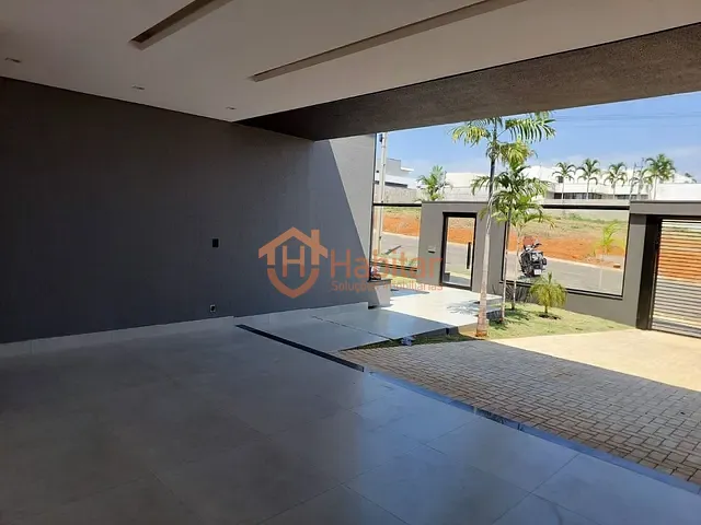 Casa com 413m² 3 quartos e 4 banheiros, à venda, no bairro Centro Norte em Sorriso