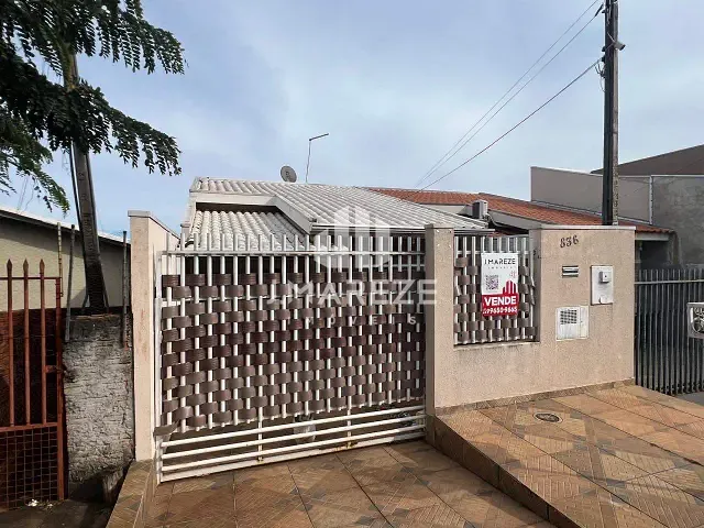 Casa com 207m² 2 quartos e 3 banheiros, à venda, no bairro Residencial Interlagos em Apucarana