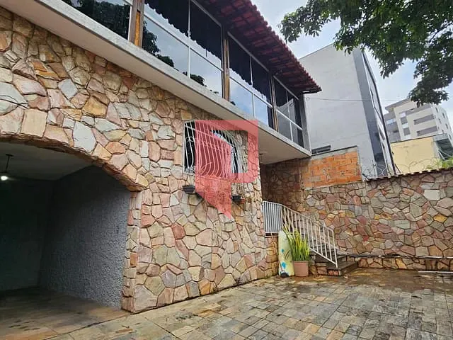Casa 3 quartos e 6 banheiros, à venda, no bairro Renascença em Belo Horizonte