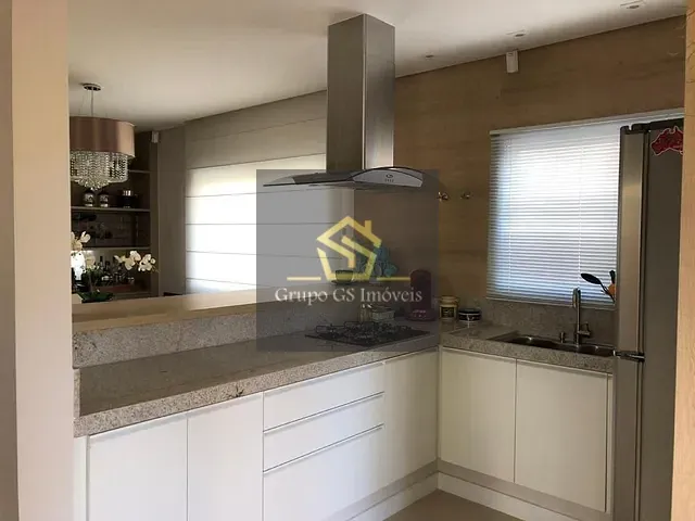 Casa com 288m² 3 quartos e 4 banheiros, à venda, no bairro Observatório em Vinhedo