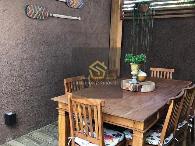 Casa com 288m² 3 quartos e 4 banheiros, à venda, no bairro Observatório em Vinhedo