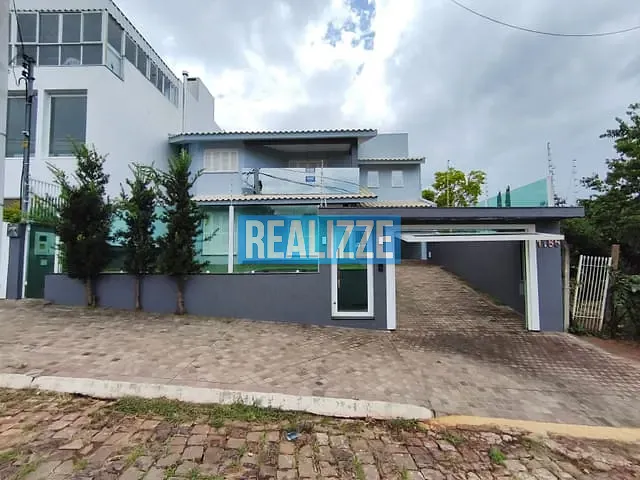 Casa com 500m² 3 quartos e 3 banheiros, à venda, no bairro bosque em Marau
