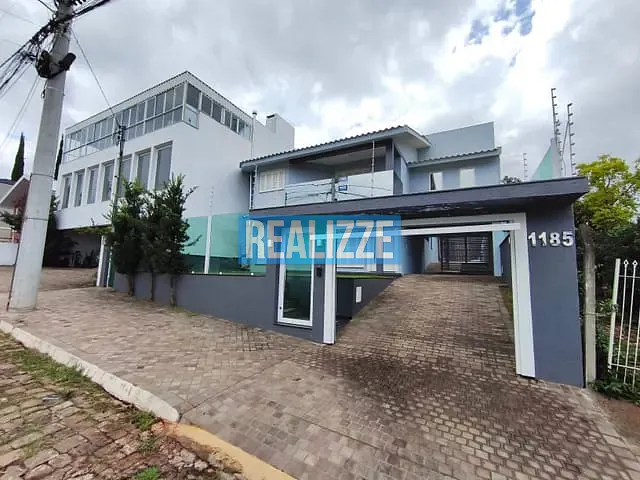 Casa com 500m² 3 quartos e 3 banheiros, à venda, no bairro bosque em Marau