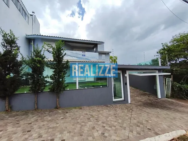Casa com 500m² 3 quartos e 3 banheiros, à venda, no bairro bosque em Marau