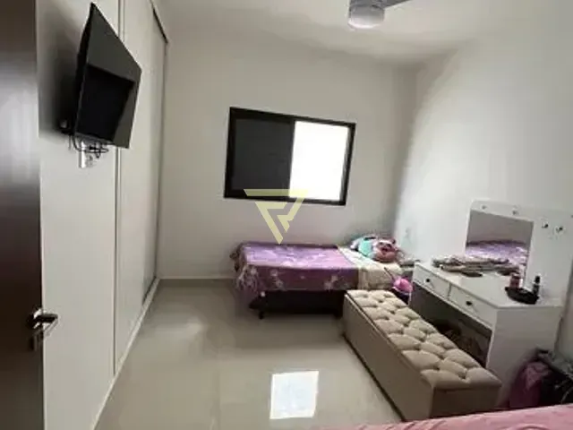 Casa com 163m² 3 quartos e 2 banheiros, à venda, no bairro Jardim Palma Travassos em Ribeirão Preto