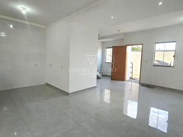 Casa 2 quartos e 3 banheiros, à venda, no bairro Vila Suissa em Mogi das Cruzes