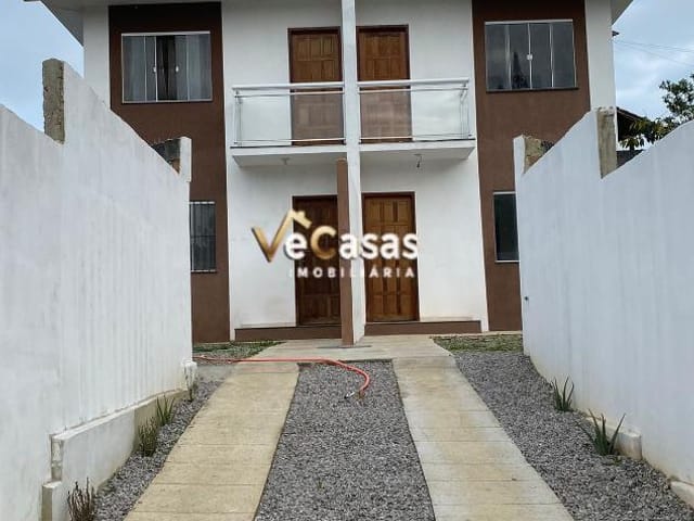 Casa 2 quartos e 2 banheiros, à venda, no bairro Serramar em Rio das Ostras