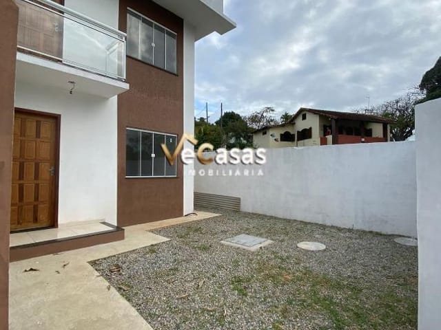 Casa 2 quartos e 2 banheiros, à venda, no bairro Serramar em Rio das Ostras