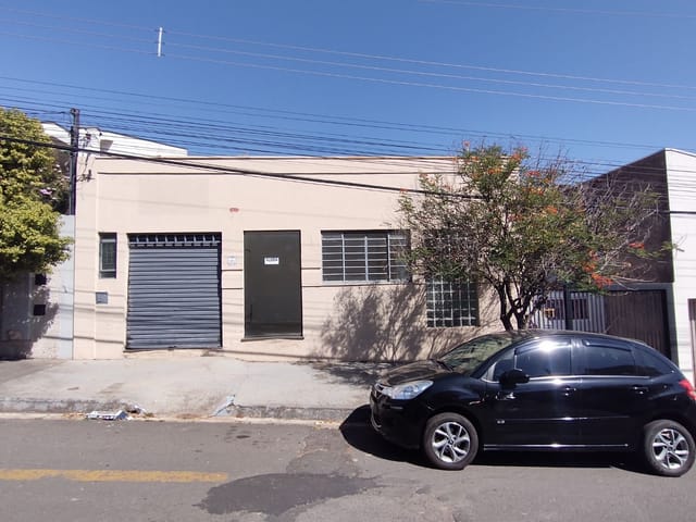 Casa com 328m² 1 quarto e 2 banheiros, à venda, no bairro Parque Residencial Jardim São Domingos em São João da Boa Vista